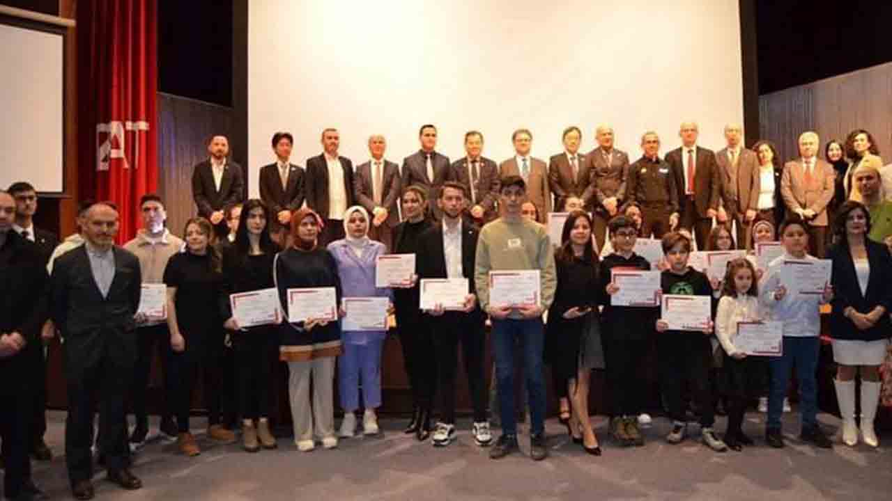 Uluslararası Projede Adapazarı’ndan 3 Türkiye Derecesi — haber görseli