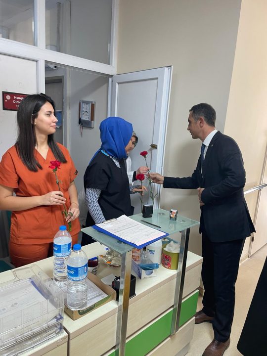 Kocaali Bağımsız Belediye Başkan Adayı Bahadır Muslu Sağlık Personelini ziyaret etti — haber görseli