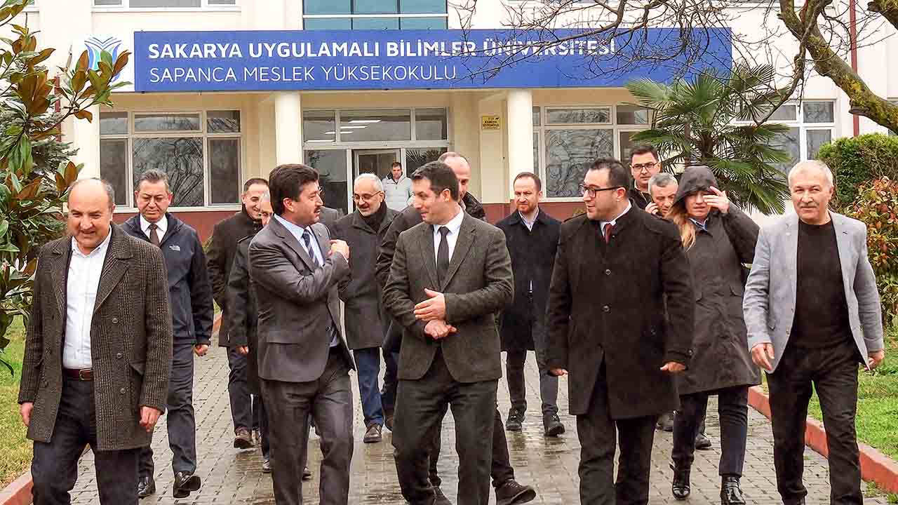 Sapanca MYO’nun yemekhane ve kantin binası açıldı — haber görseli