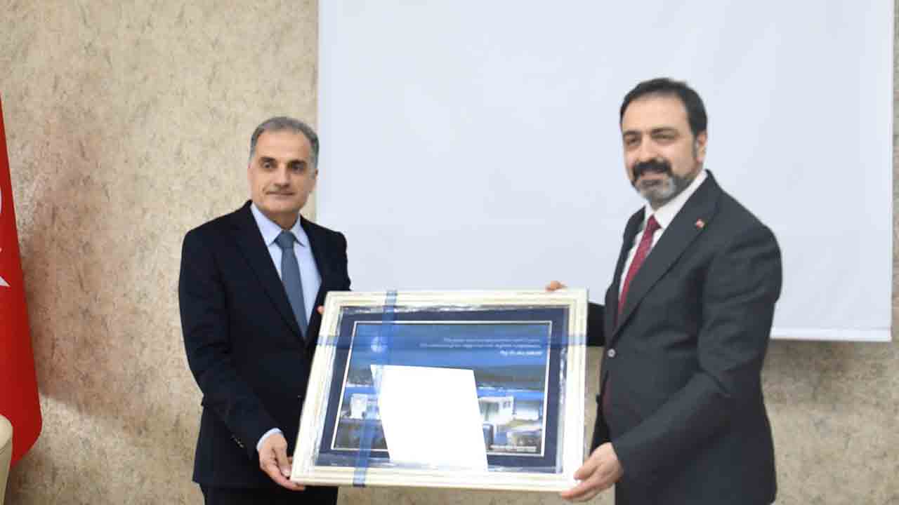 Sakarya Üniversitesi TÜSEB AR-GE toplantısına ev sahipliği yaptı — haber görseli