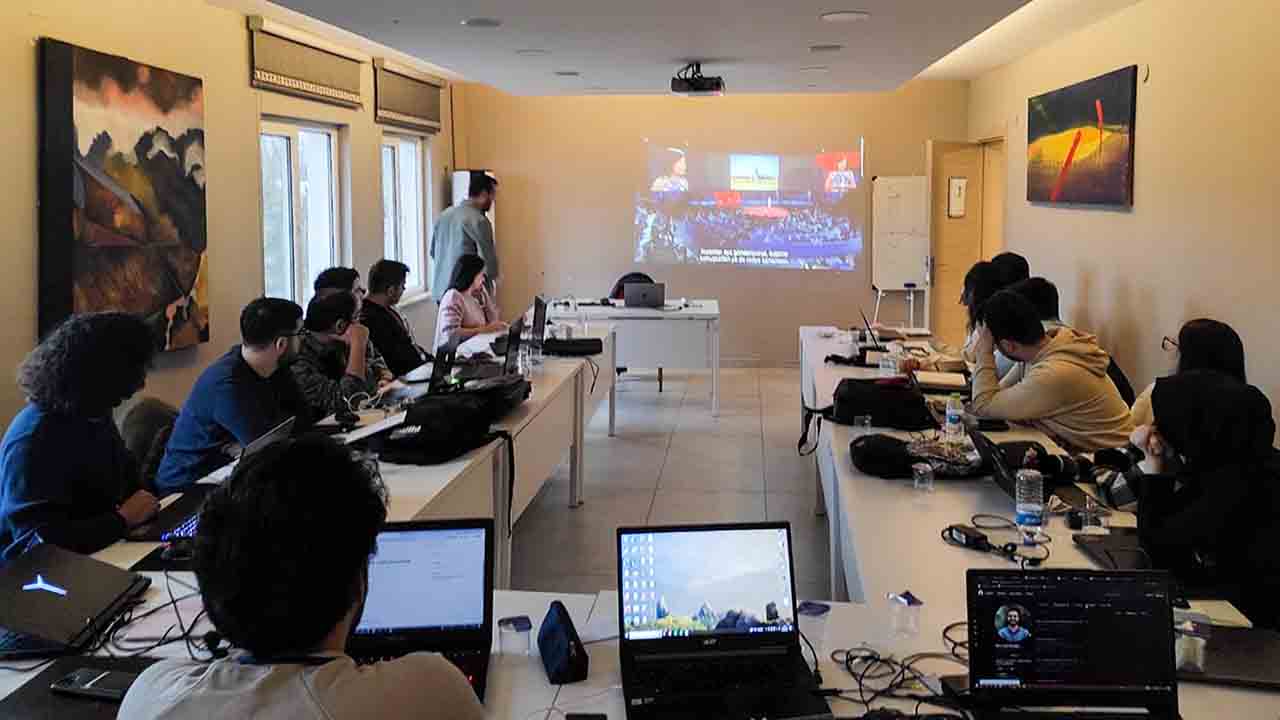 SUBÜ’de Yapay Zekâ Eğitim Kampı gerçekleştirdi — haber görseli