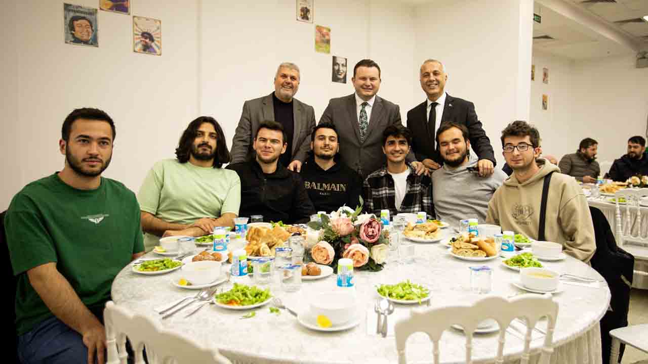 Başkan Babaoğlu, din görevlileri ve ailelerini iftarda ağırladı — haber görseli