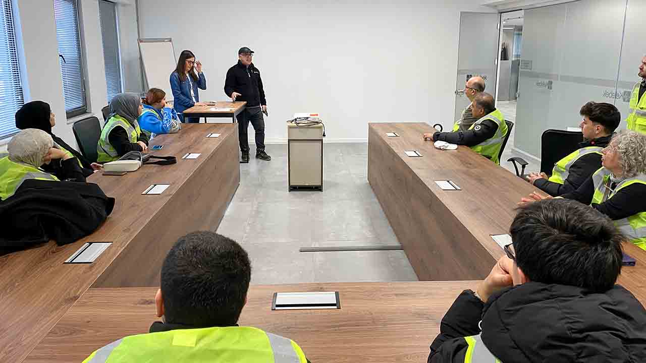 Hendek MYO öğrencileri teknik gezi için Düzce’deydi — haber görseli