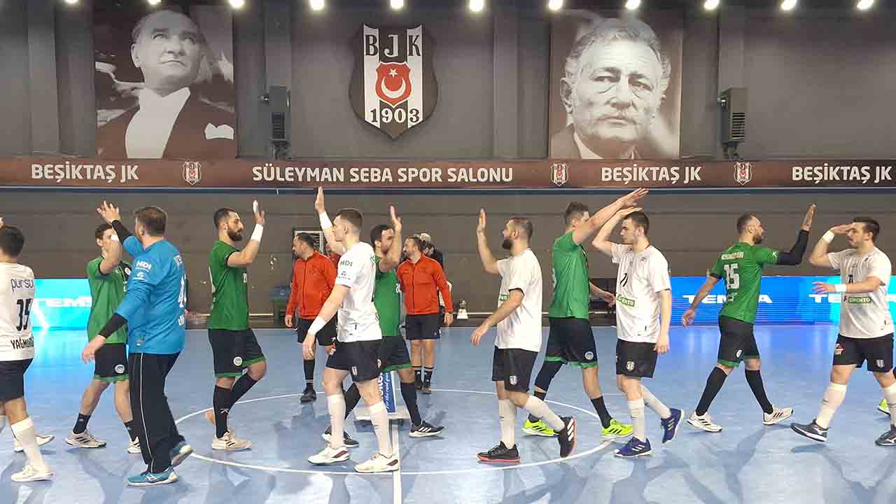Büyükşehir Hentbol liderliği Beşiktaş’tan aldı: 43-38 — haber görseli