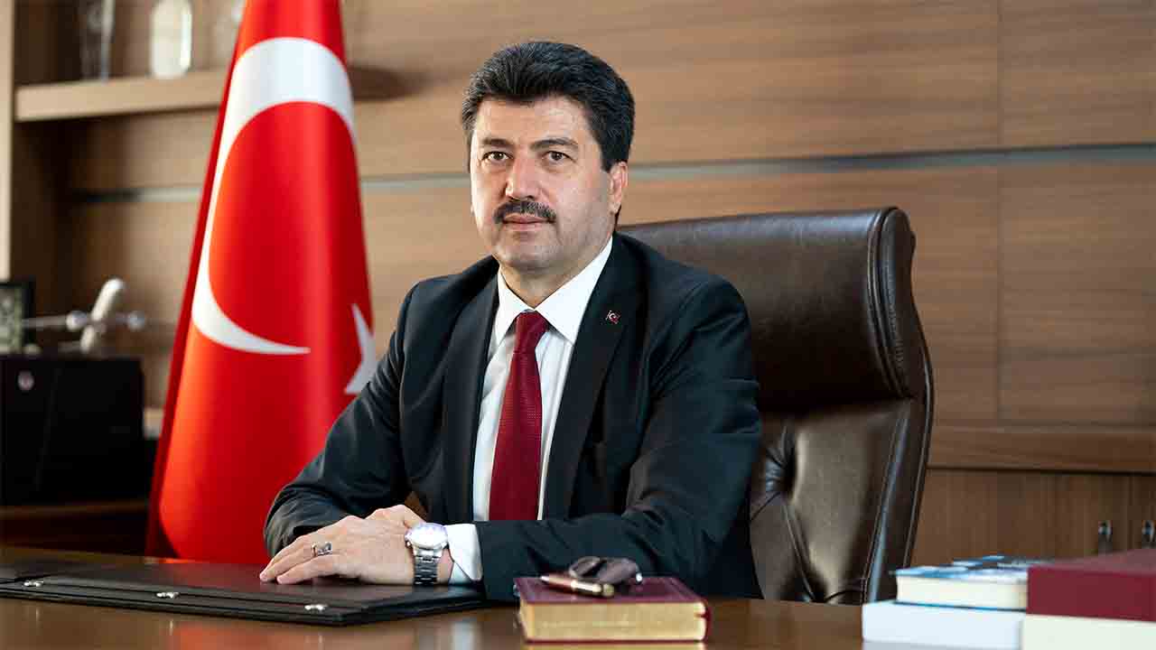 Rektör Sarıbıyık’tan 15 Temmuz mesajı — haber görseli