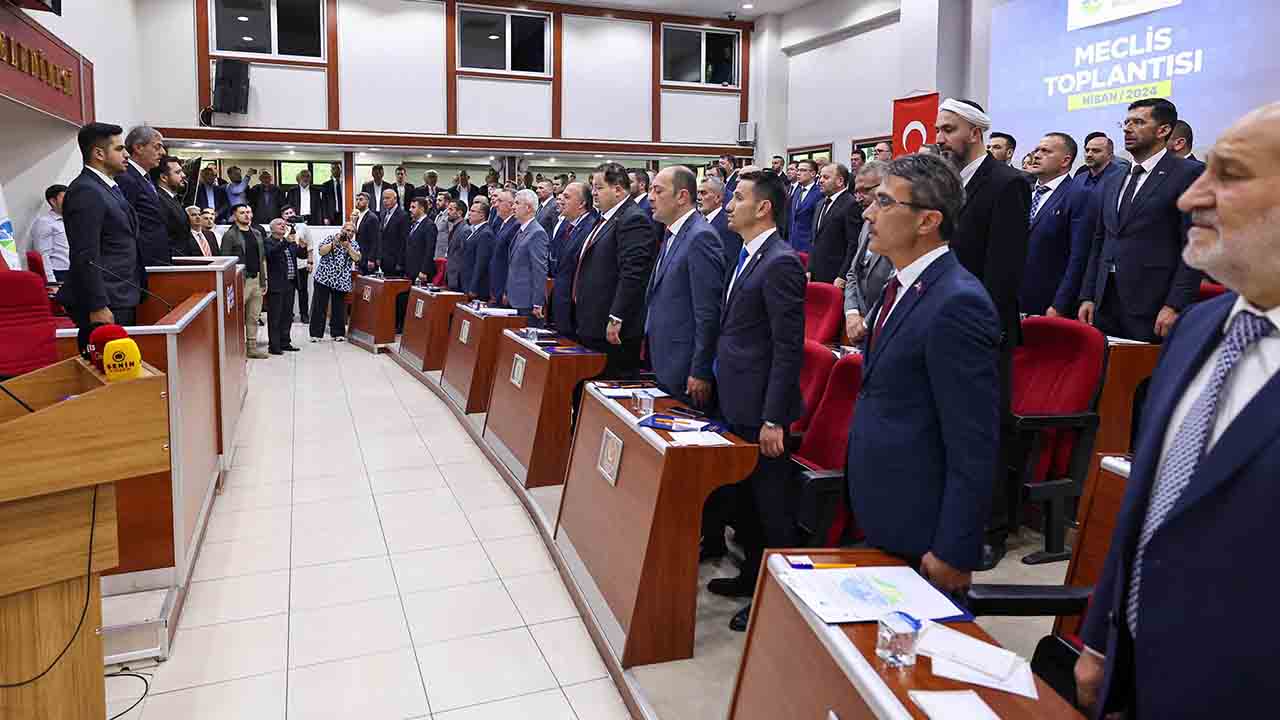 Yusuf Alemdar başkanlığında ilk meclis — haber görseli