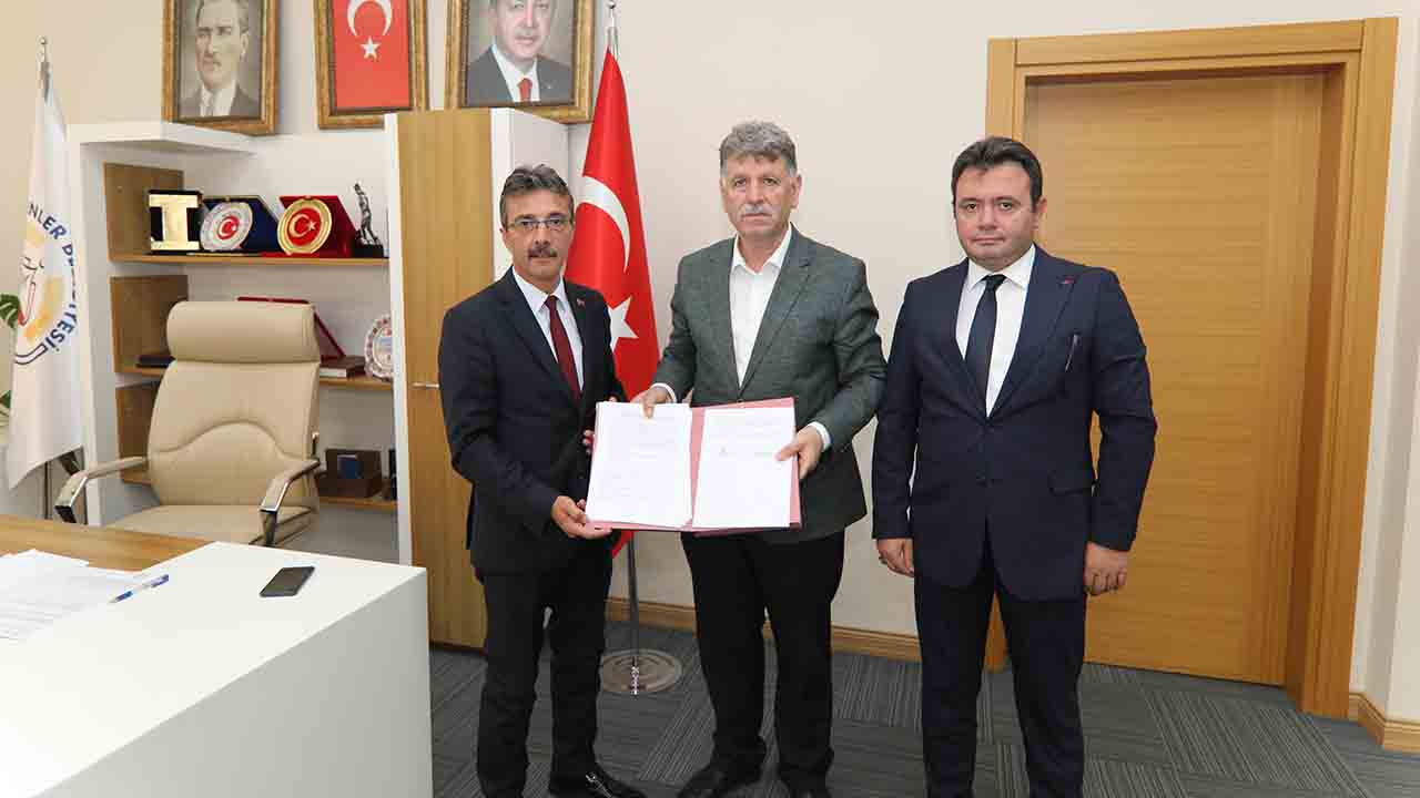 Erenler’de SDS imzaları atıldı — haber görseli