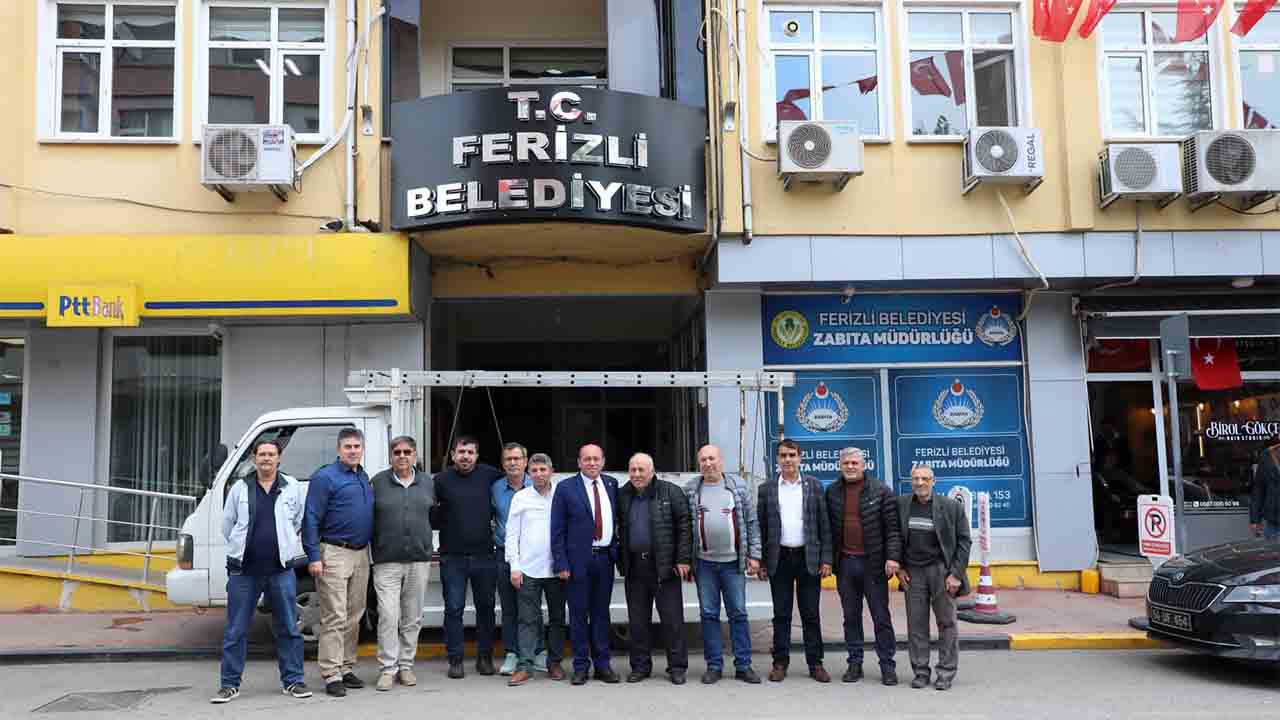 Ferizli Belediyesi’nde anlamlı değişiklik: ‘T.C.’ ibaresi tabelaya eklendi — haber görseli