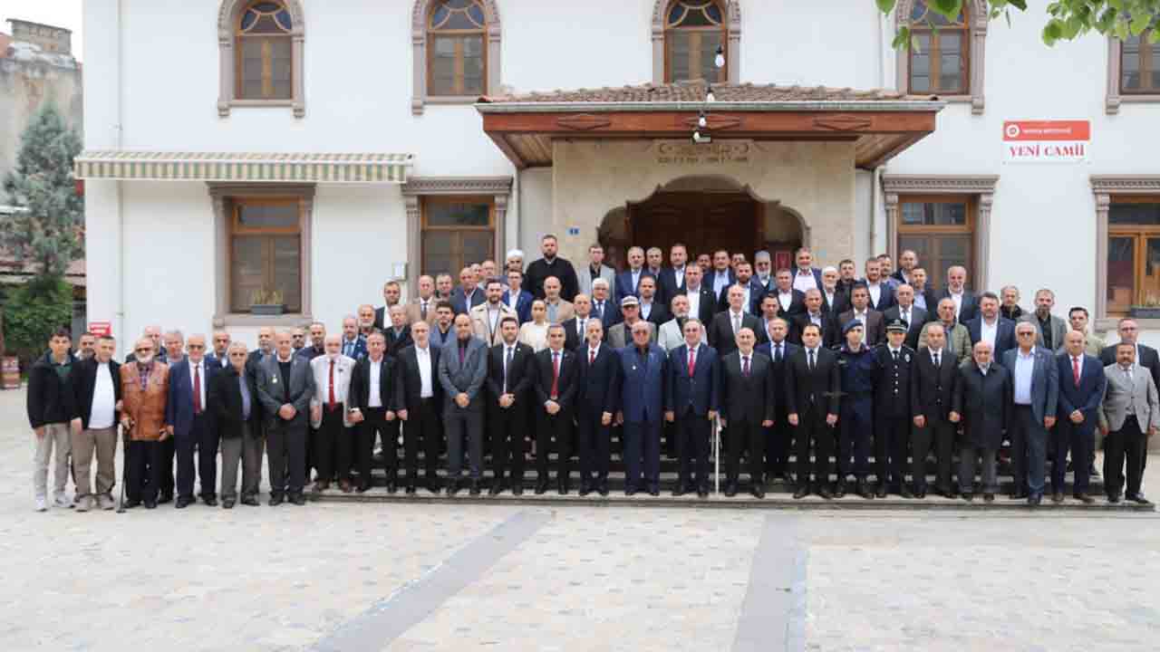 Hendek'te Protokol Bayramlaştı — haber görseli