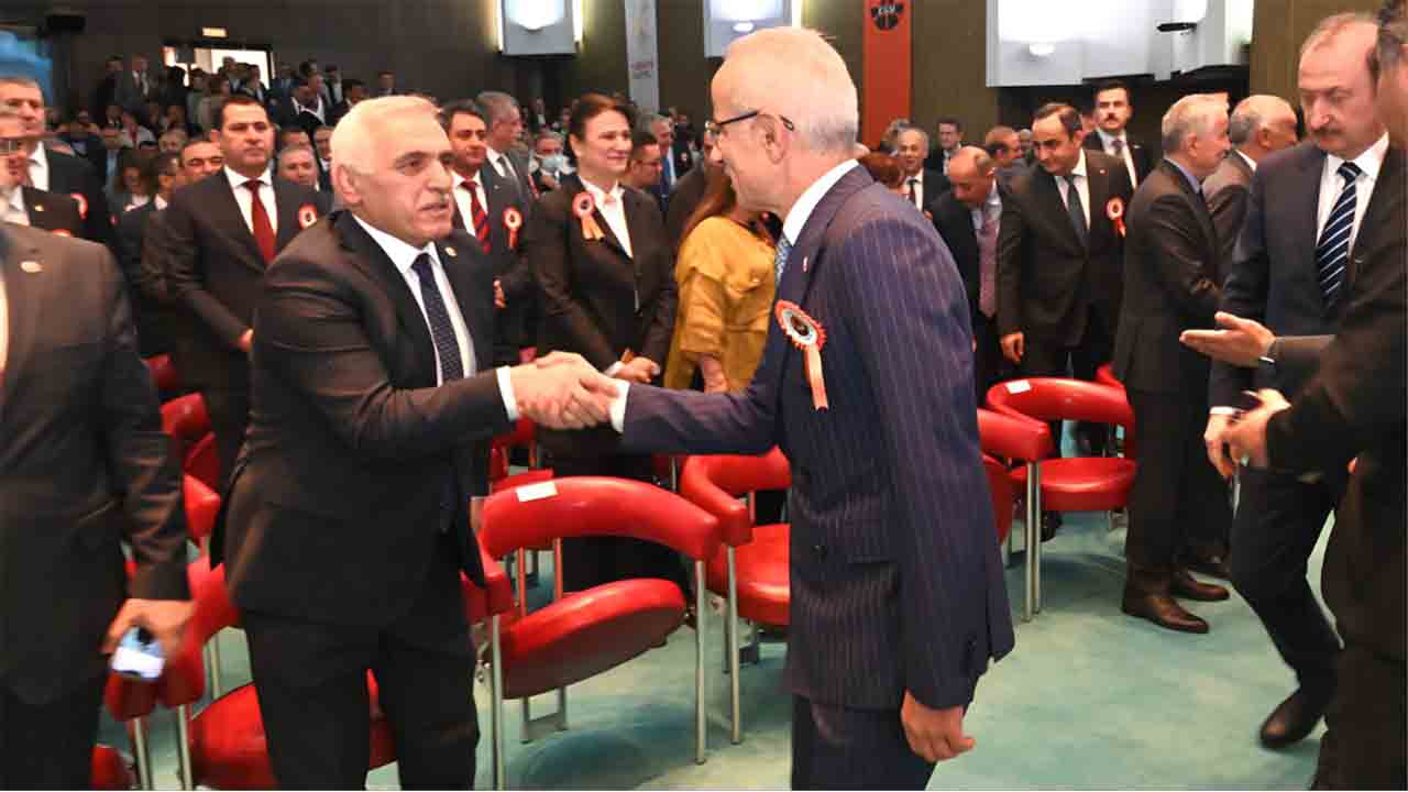 Vekil İnci: "Karapürçek ve Kocaali yolları için çözüm yolda" — haber görseli