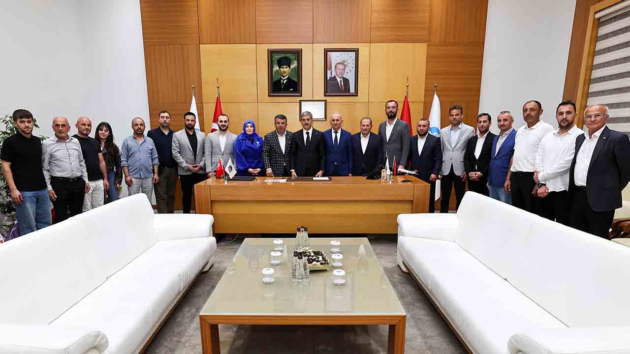 Hep birlikte Sakarya için birçok projeyi hayata geçireceğiz — haber görseli