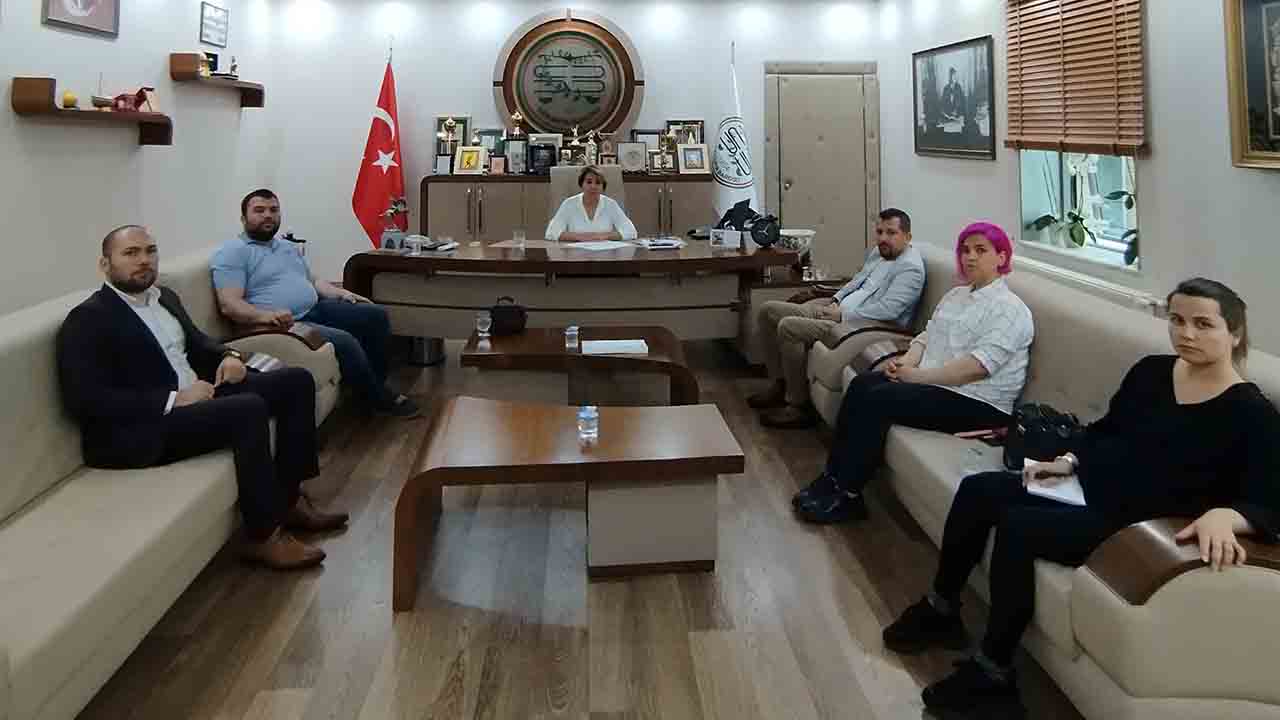 Veteriner Odası Başkanı Toker’den Baro Başkanı Yıldız’a ziyaret — haber görseli