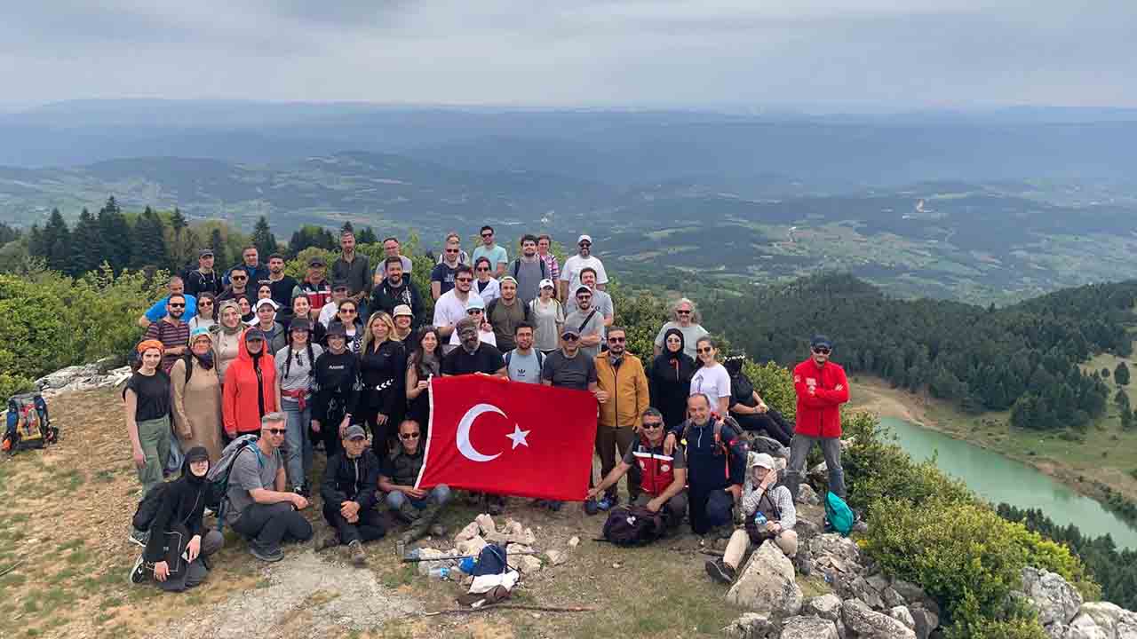Bayram günü doğanın kalbine yolculuk — haber görseli