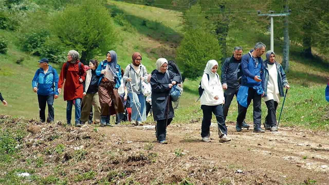 Doğa tutkunları Yörükyeri’nin eşsiz tabiatını keşfetti — haber görseli