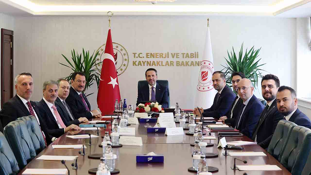 Sakarya heyetinden Ankara’da enerji zirvesi — haber görseli