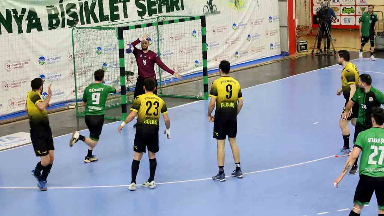 Büyükşehir hentbol adını finale yazdırdı — haber görseli