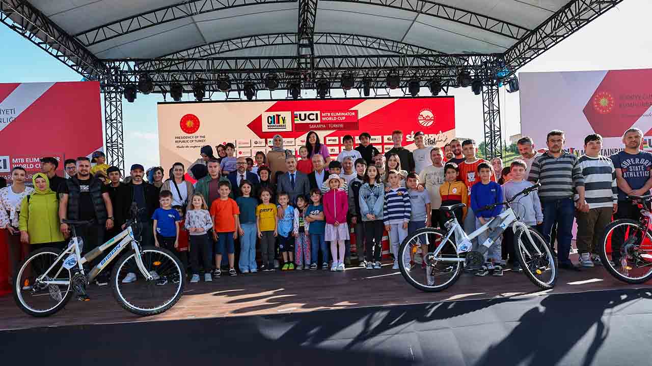 Sakarya’da bir Dünya kupası fırtınası daha esti: “Bu şehir sporun merkezi olmaya devam edecek” — haber görseli