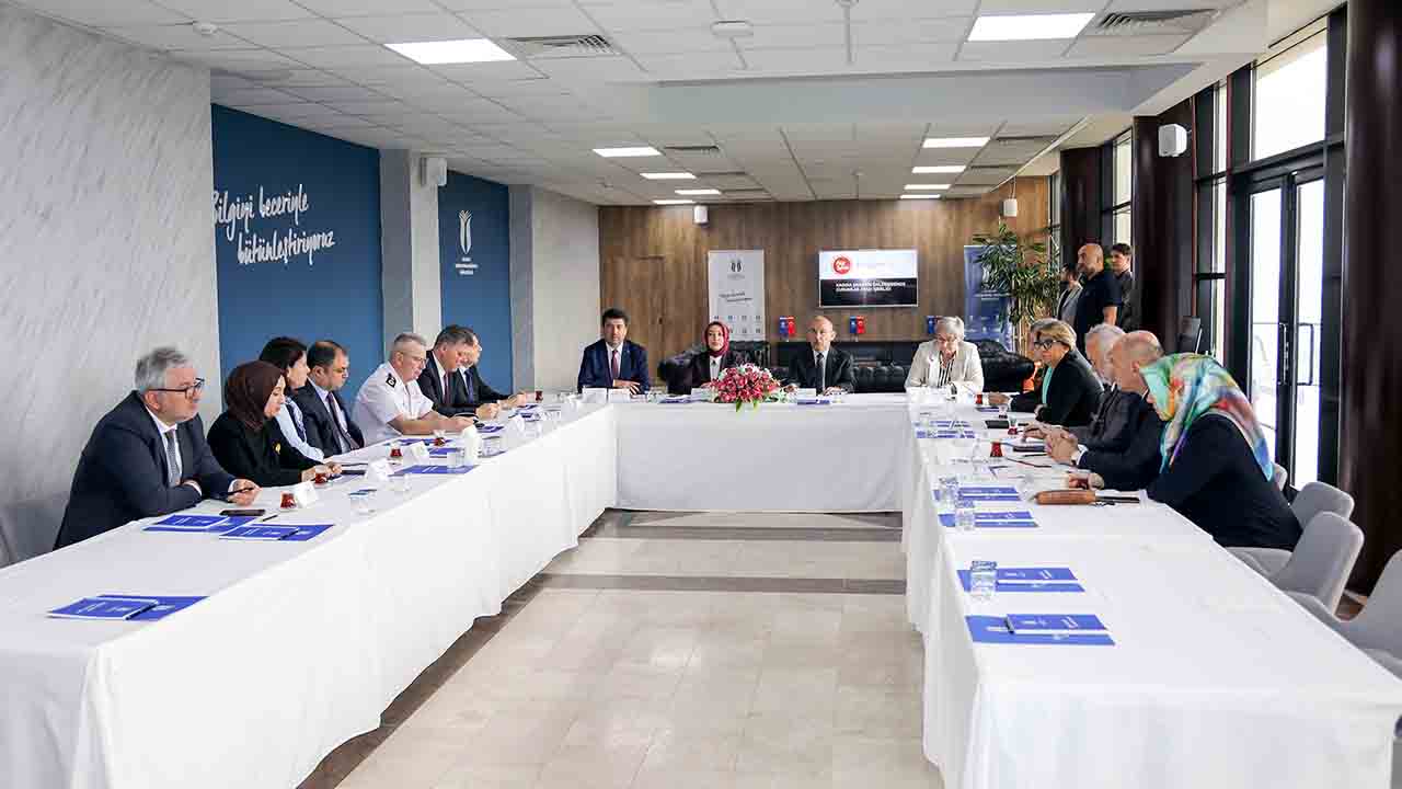Sakarya’da Kadına yönelik şiddetin önlenmesi için iş birliği — haber görseli