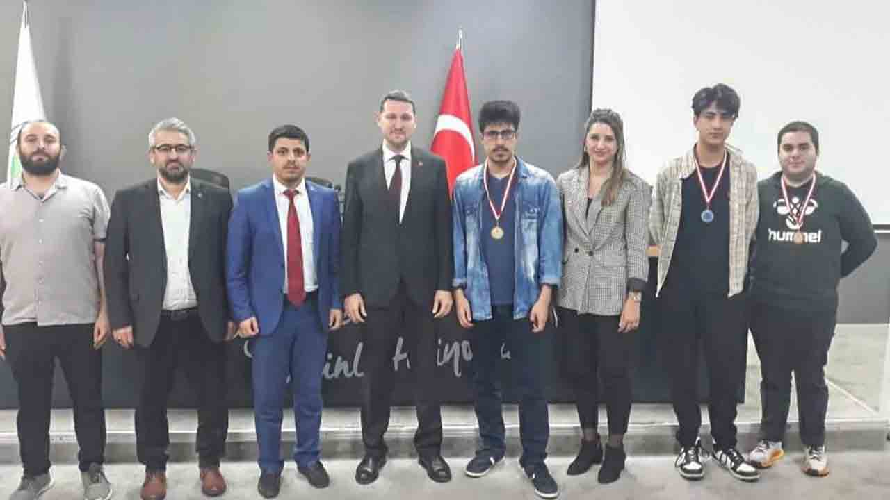 SUBÜ öğrencileri Satranç Turnuvası’nda buluştu — haber görseli