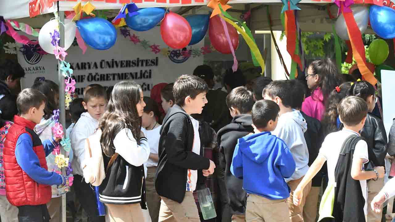 Çocuklar Kampüste Projesi Kapsamında İlköğretim Öğrencileri Üniversitemizi Ziyaret Etti — haber görseli