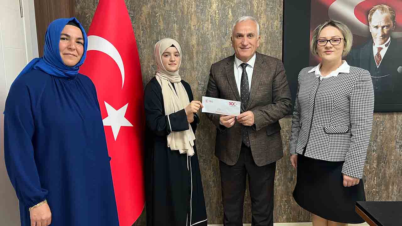 Serdivan İHO Öğrencisinin Başarısı Gururlandırdı — haber görseli
