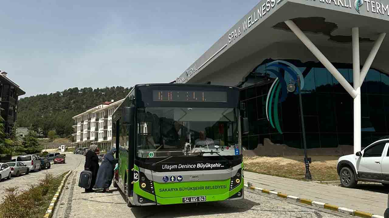 Büyükşehir’in ücretsiz termal tatilinde şifa ve moral buluyorlar — haber görseli