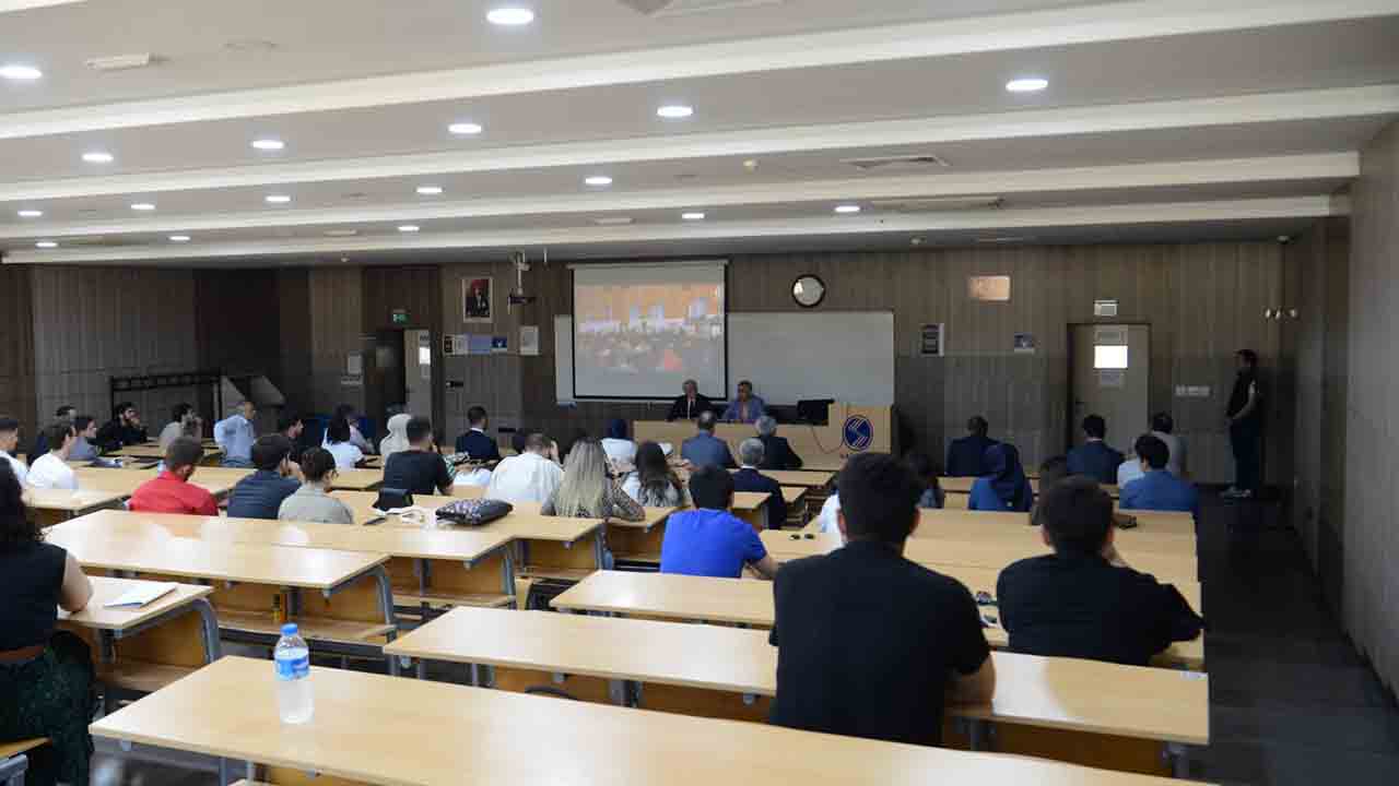 Yerel Yönetimlerin Gençlere Yönelik Faaliyetleri — haber görseli