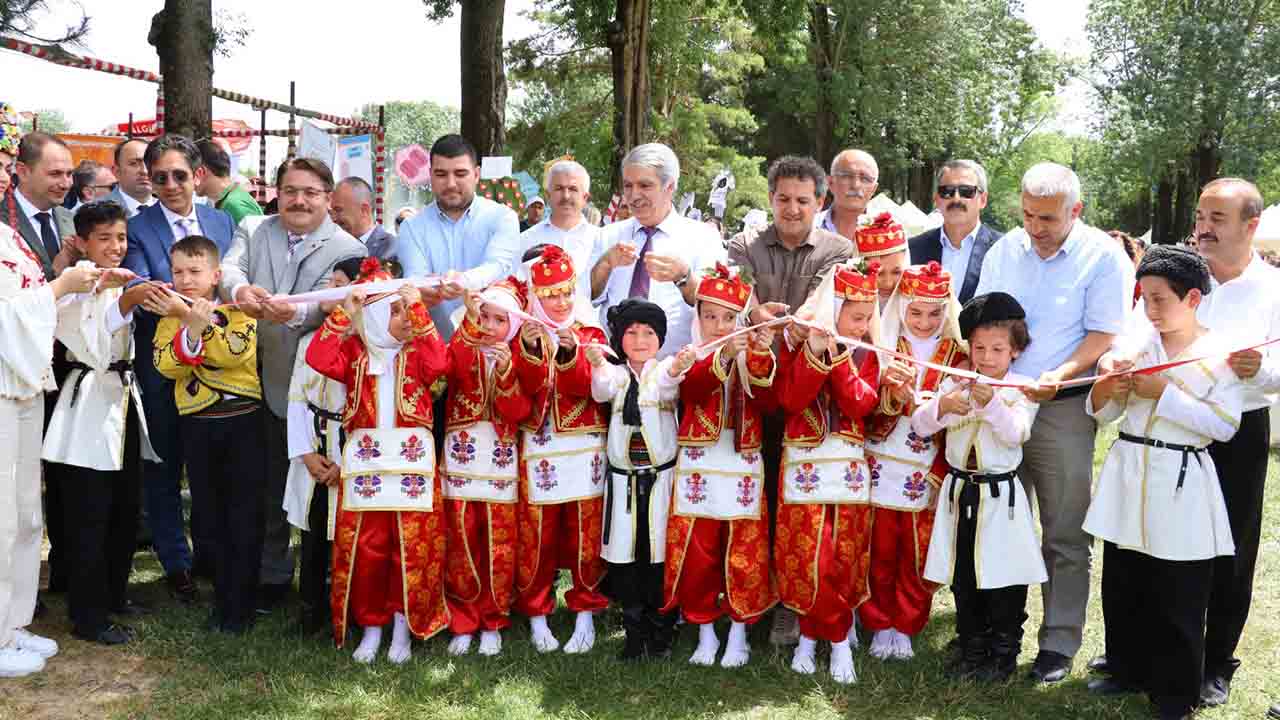 Sakarya’ da Dilimizin Zenginlikleri Şöleni — haber görseli