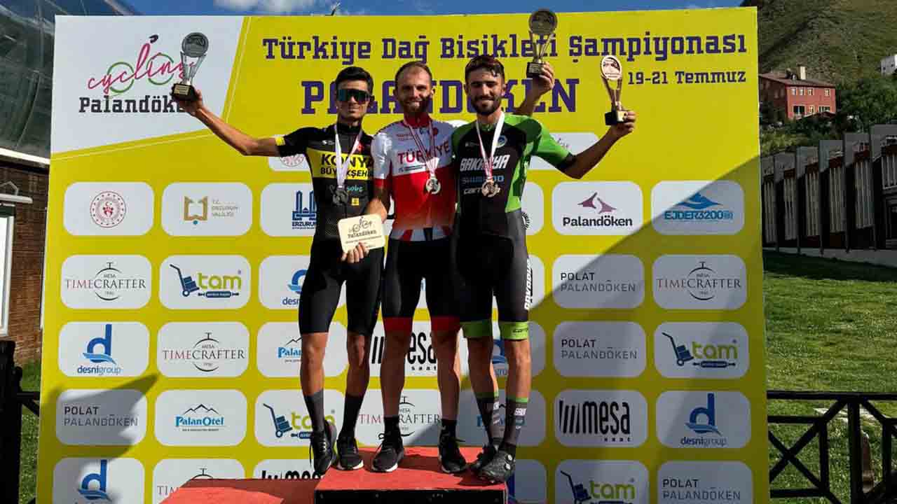 Büyükşehir’in pedalları şampiyonluğa döndü: Furkan Akçam Türkiye şampiyonu — haber görseli
