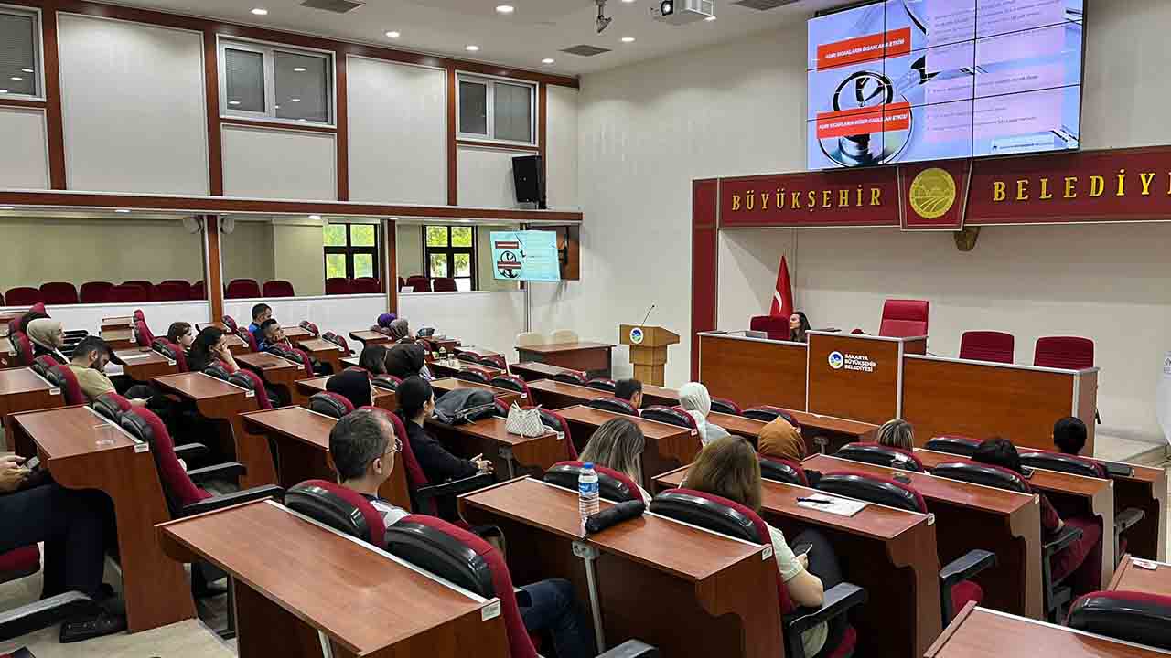 Büyükşehir çalışanlarına ‘Sıfır Atık ve İklim Değişikliği’ eğitimi — haber görseli