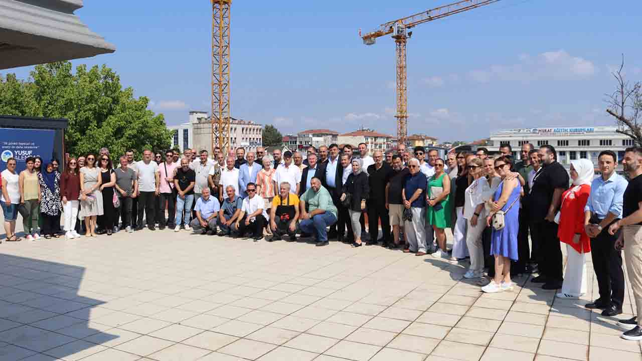 Sakarya’da gazeteciler kahvaltıda buluştu — haber görseli
