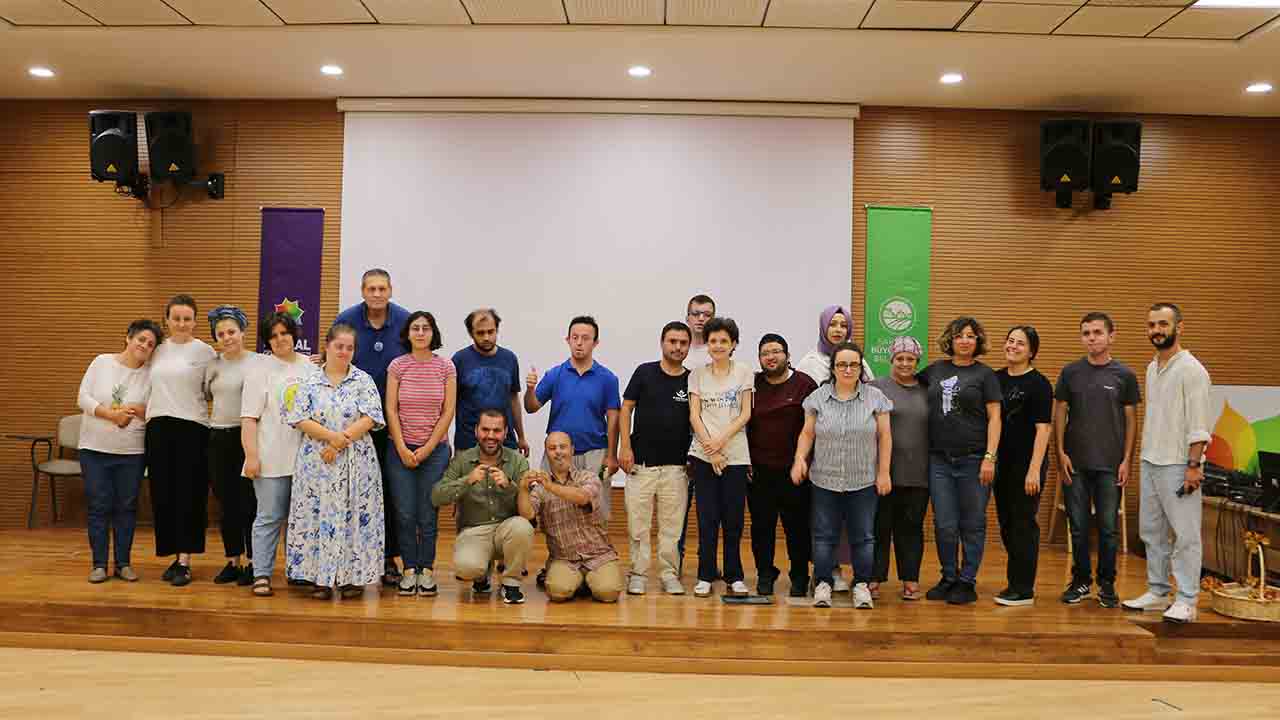 Engelsiz yürekler SGM’de sinemayla keyif buldu — haber görseli