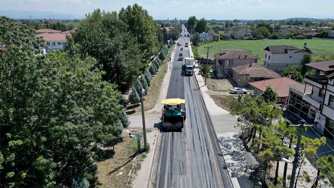 Büyükşehir’den Eski Ankara Yolu’nun çehresini değiştiren mesai — haber görseli