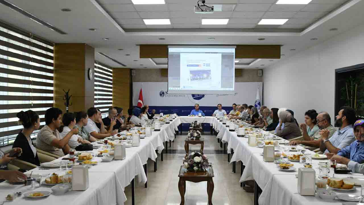 Araştırmacılar kahvaltıda buluştu — haber görseli