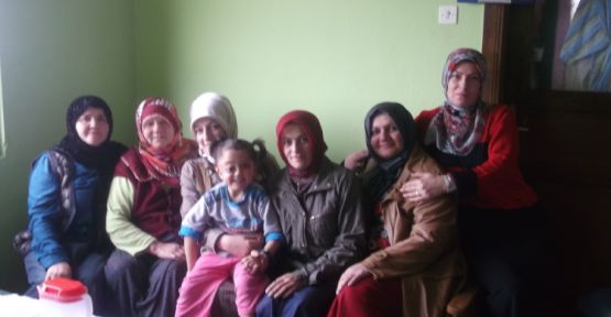 Ak Kadınlar Minik Beyza’nın Yanında — haber görseli