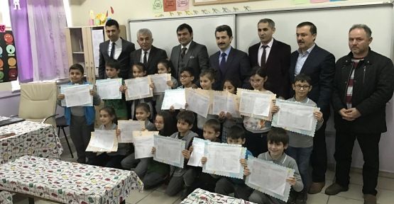 Başkan ACAR Karne dağıttı — haber görseli