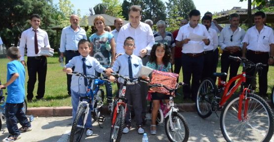 Bu bayramda onlar sevindi — haber görseli