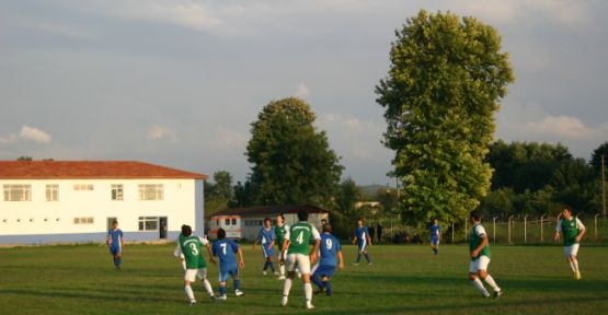 Gençlerden Lidere Darbe — haber görseli