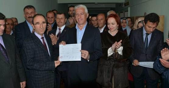 İspiroğlu Mazbatasını Aldı — haber görseli