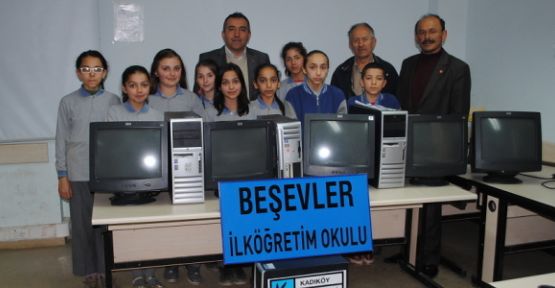 Kadıköy Belediyesi’nde bilgisayar jesti — haber görseli