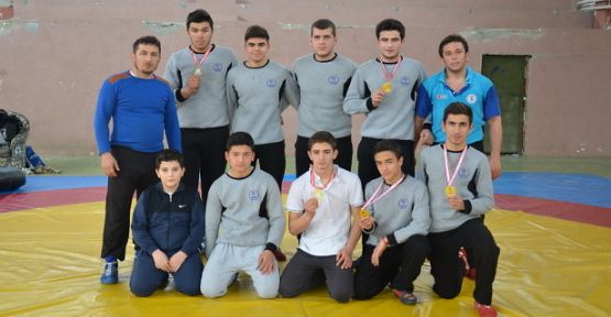 Kocaalili güreşçiler Sakarya’yı taşıyor — haber görseli