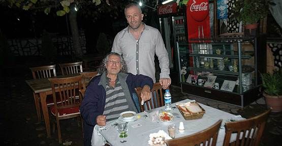 Meksikalı Prof. Doktor İkinci Kez Karasu'da — haber görseli