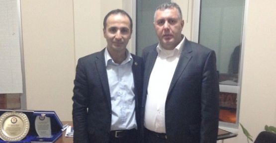 Mimar Erdal Yıldırım’dan Eğitim-Bir-Sen’e ziyaret — haber görseli