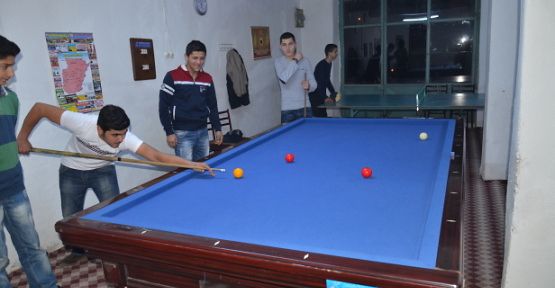 Muhtar adayından gençliğe jest — haber görseli