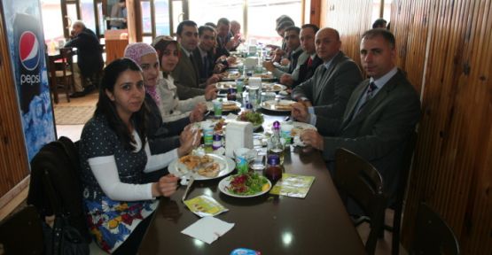 Öğretmenlere Yıldızlı Yemek Jesti — haber görseli
