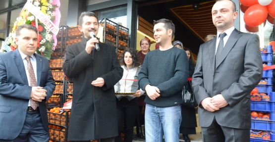 Özmen Kocaali ile üçledi — haber görseli
