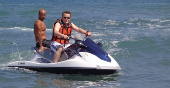 Plaja jetsky Takviyesi — haber görseli