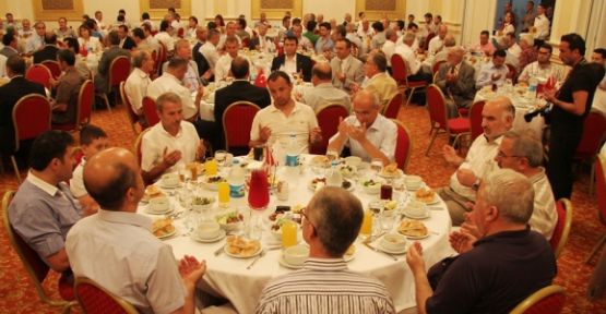 SAMİB; Makina, Banka, İş ve Akademik dünyasını İftar’da buluşturdu — haber görseli