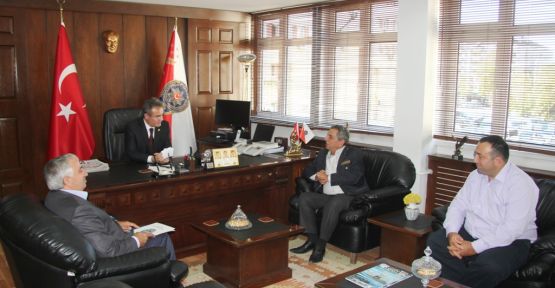 Trabzon’un Sakaryalı Emniyet Müdürü’ne ziyaret — haber görseli