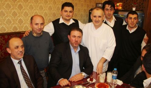 Yiğit Bulut, köftemizi çok beğendi — haber görseli